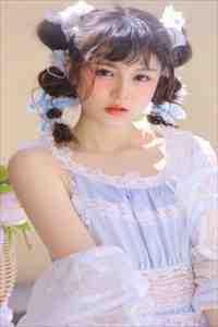 霜月雪成是男是女