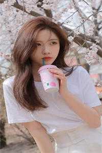 老婆为了家庭出轨该不该原谅?