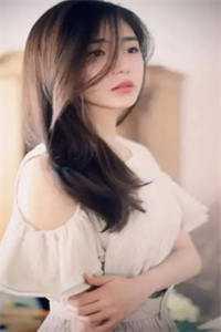 皇贵妃升职记 华卿晴